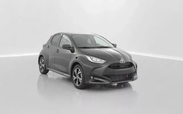 Toyota Yaris YARIS IV Hybride 116ch Design e-CVT Zéro km immatriculé