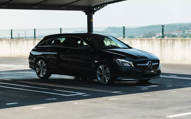 Mercedes-Benz CLA 180 d Shooting Brake Progressive