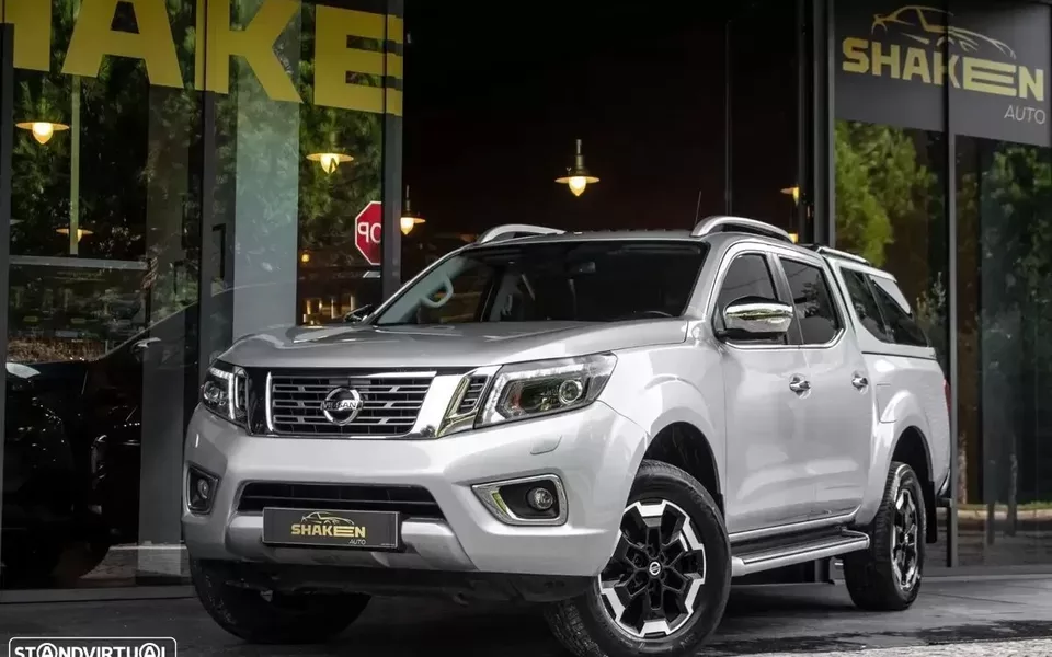 Nissan Navara 2.3 dCi CD 4WD Tekna Auto