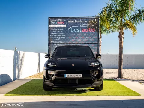 Porsche Macan Electric