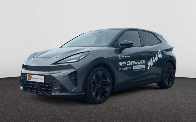 CUPRA Raval 51.5 kWh First Edition Plus Bicolor PLASMA DEMO