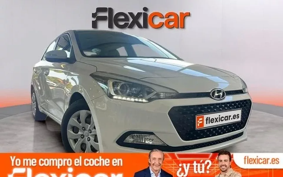 HYUNDAI i20 1.2 MPI 62kW (85CV) Essence