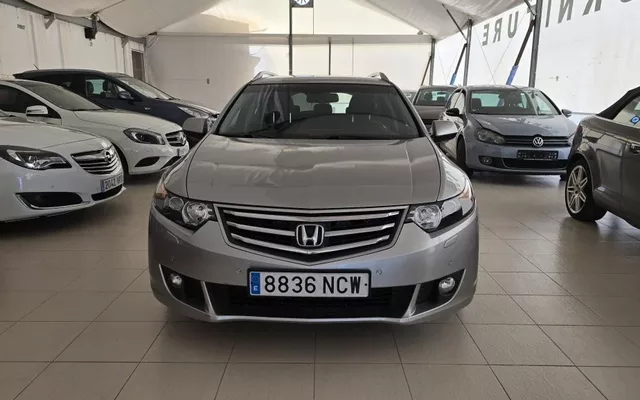 HONDA Accord Accord 2.0i-VTEC Elegance