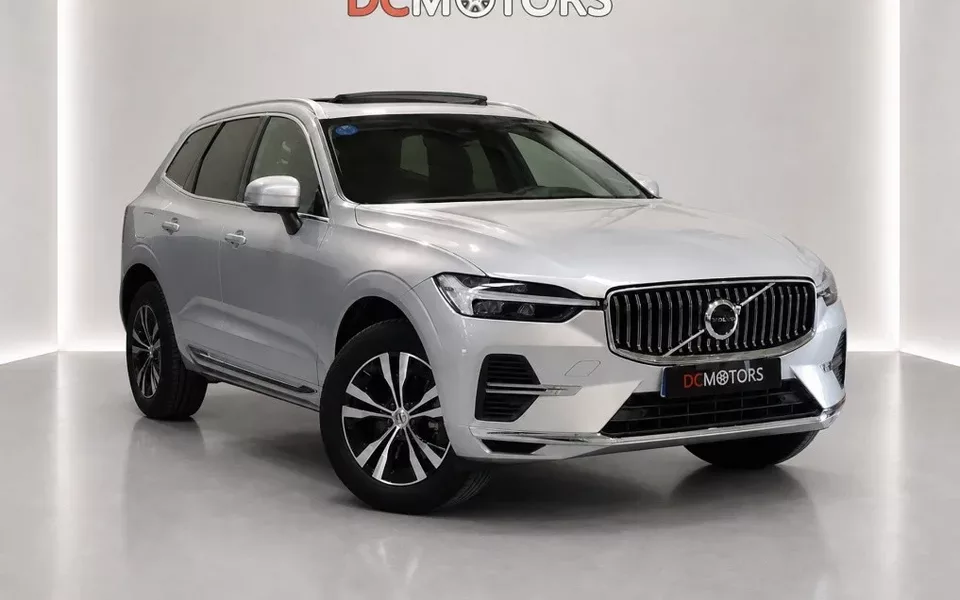 VOLVO XC60 XC60 2.0 T6 RECHARGE CORE AUTO 4WD 5P