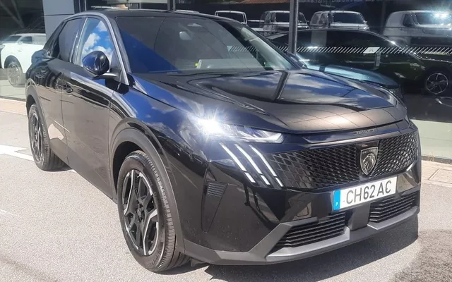 Peugeot E-3008 73 kWh Allure