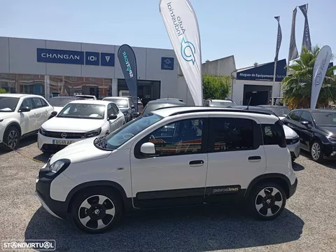Fiat Panda Pandina 1.0 Hybrid