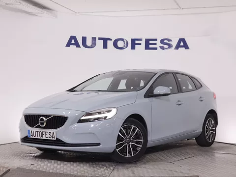Volvo V40 2.0 T2 MOMENTUM AUTO 122CV 5P # IVA DEDUCIBLE,NAVY,CAMARA TRASERA