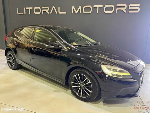 Volvo V40 D2 Black Line