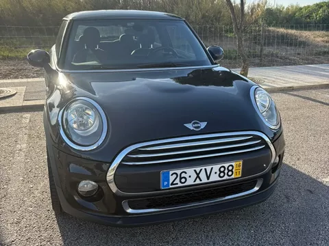 MINI 3 Portas One
