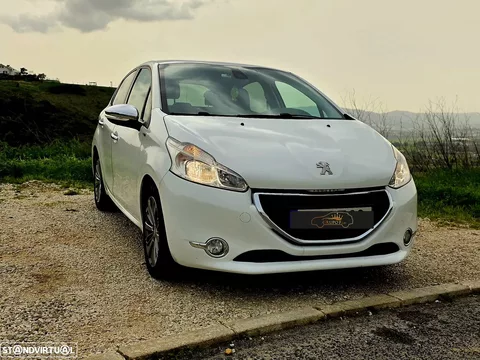 Peugeot 208 1.6 BlueHDi Style