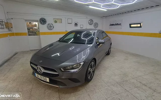 Mercedes-Benz CLA 200