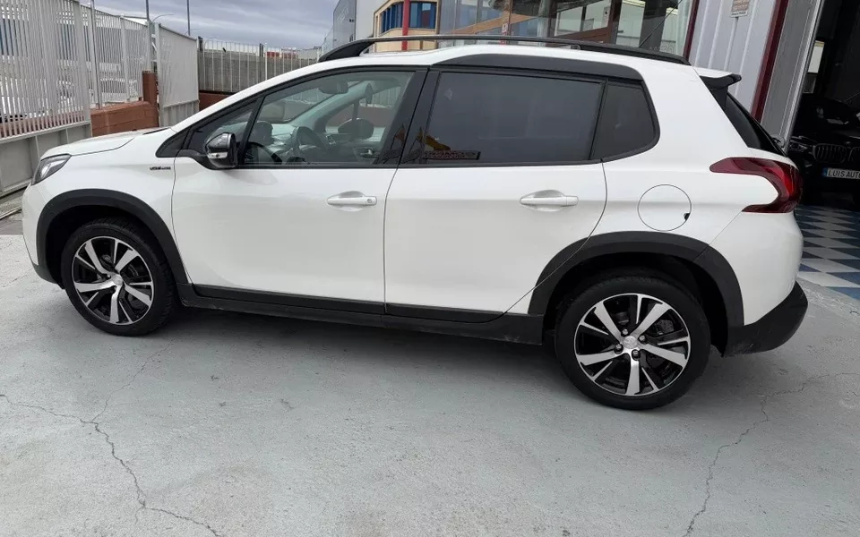 PEUGEOT 2008 2008 1.5 BlueHDI S&S GT Line 100