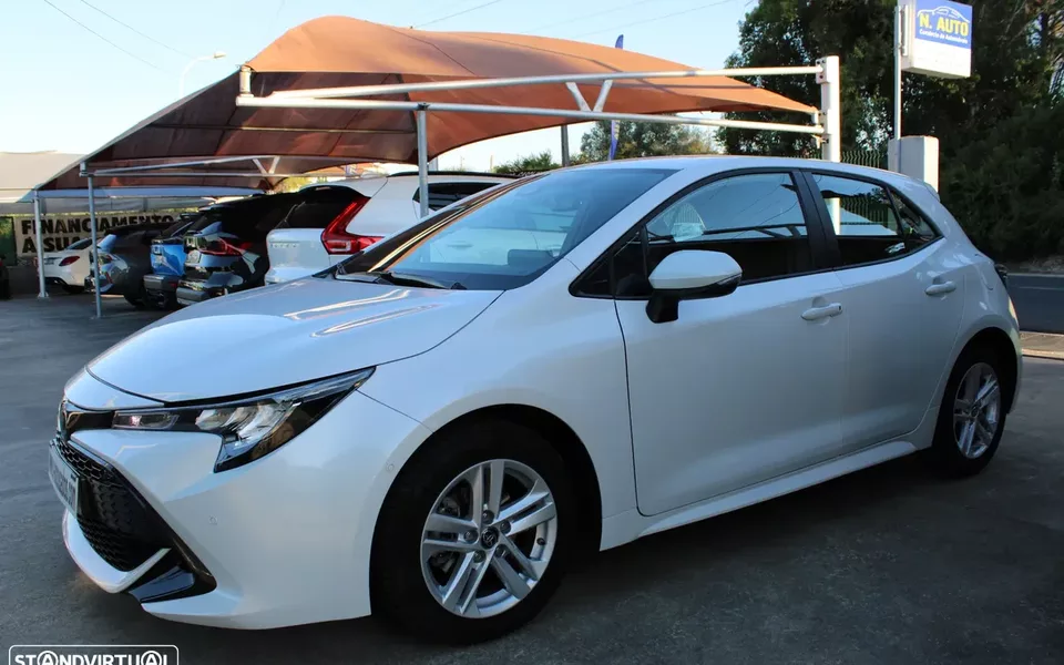 Toyota Corolla 1.8 Hybrid Exclusive