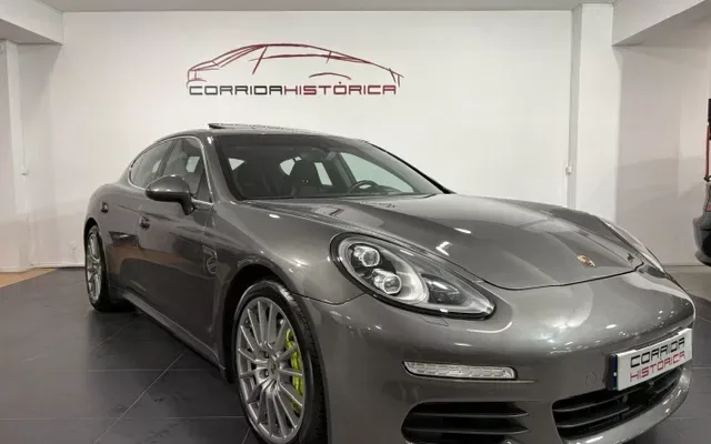 Porsche Panamera S e-Hybrid