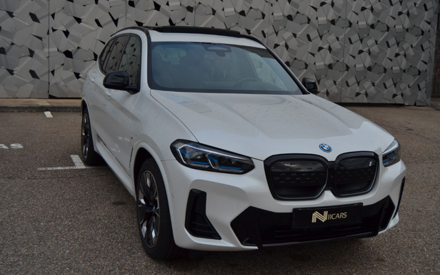 BMW X3 iX3