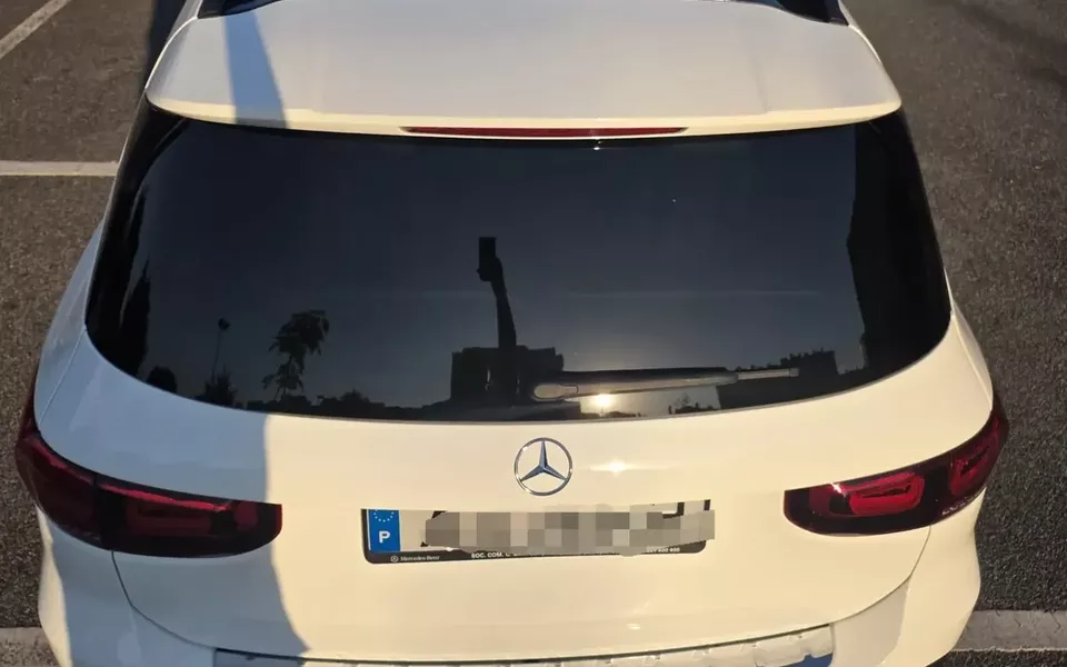 Mercedes-Benz GLB 180