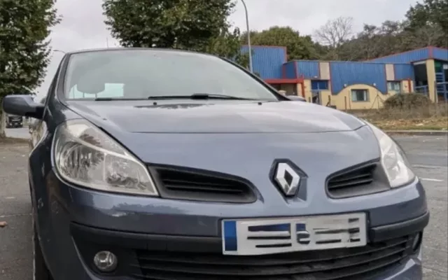 Renault Clio 1.2 16V Confort