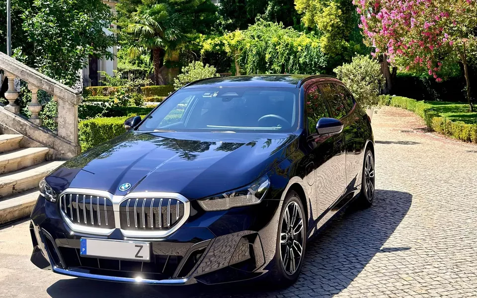 BMW 530