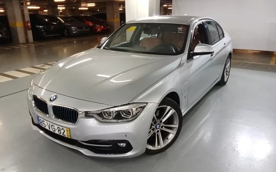 BMW 330 e iPerformance Line Sport