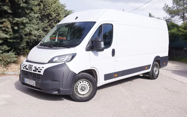 Fiat Ducato FURGON 2.2D 3.5T HEAVY L4H2 140CV 3P # IVA DEDUCIBLE,PARKTRONIC,CAMARA TRASERA