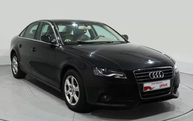 AUDI A4 A4 2.0TDI DPF 143