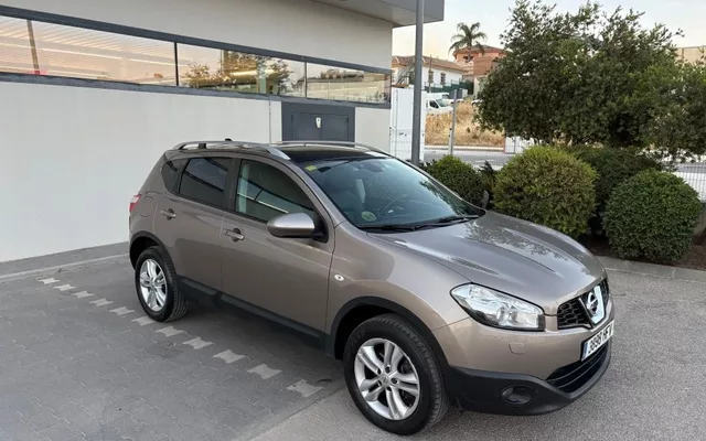 NISSAN Qashqai Q+2 1.5dCi Tekna Premium 4x2 17´´