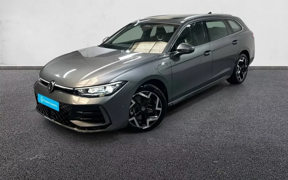 VOLKSWAGEN PASSAT 1.5 eHybrid 272 DSG6 R-Line