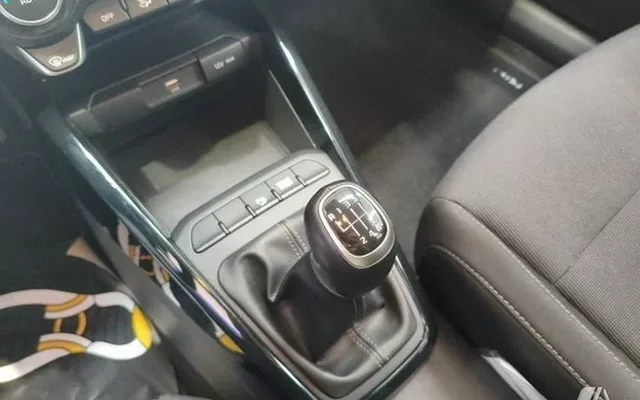 KIA Rio 1.0 T-GDi 88kW (120CV) MHEV iMT Drive