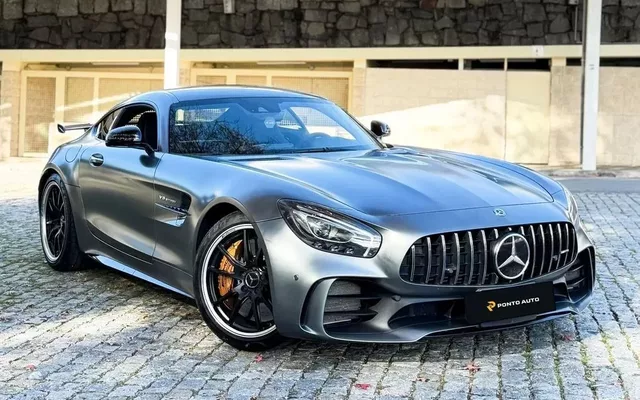 Mercedes-Benz AMG GT R