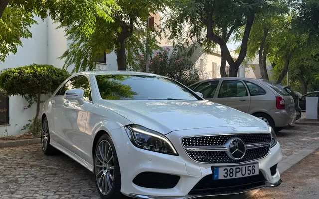 Mercedes-Benz CLS 350 BlueTEC