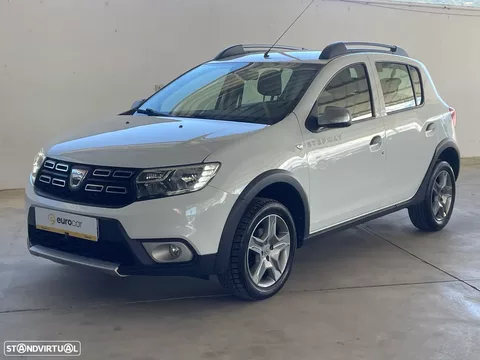Dacia Sandero Stepway TCe 90 Easy-R S&S Celebration