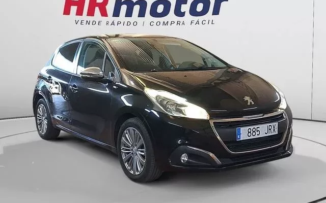 PEUGEOT 208 208 1.2 PureTech Style 82