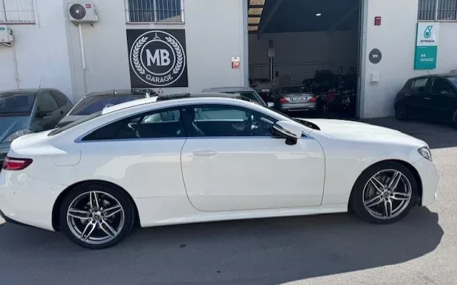 MERCEDES-BENZ Clase E E Coupé 220d 9G-Tronic