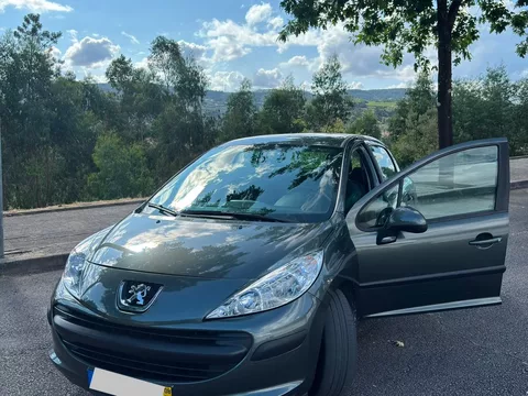 Peugeot 207 1.4 HDi Sport