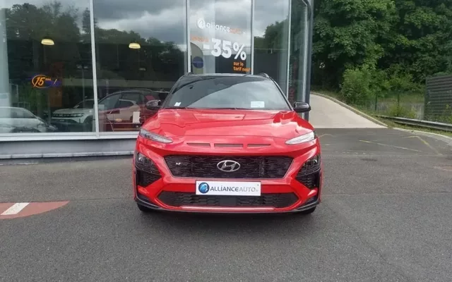 HYUNDAI KONA