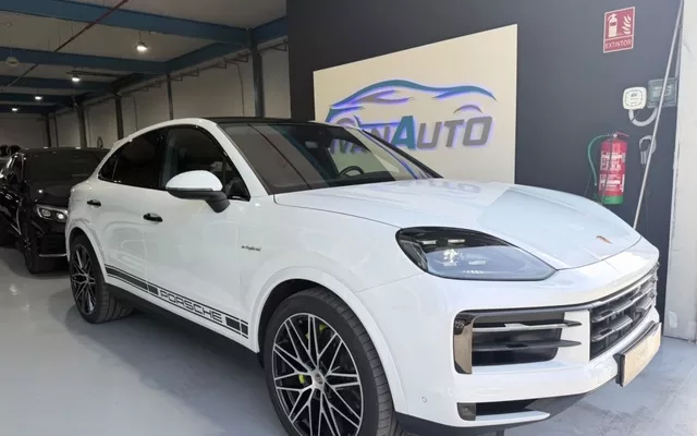 PORSCHE Cayenne Cayenne Coupé E-Hybrid Aut.