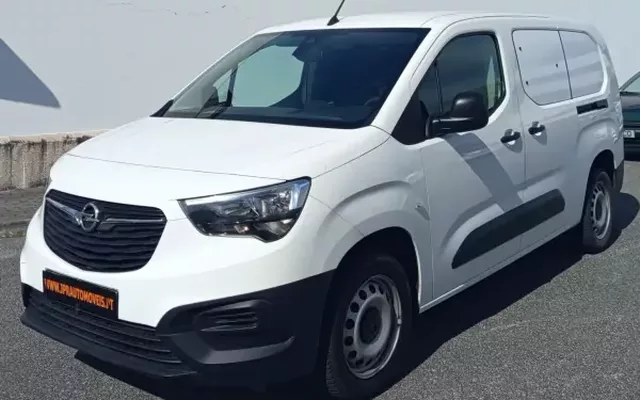 Opel Combo 2021 1.5 CDTi L2H1 Edition Plus