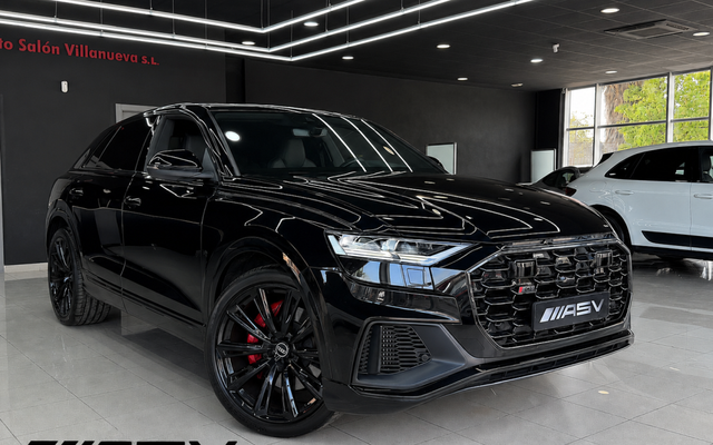 AUDI Q8 SQ8 TFSI quattro tiptronic