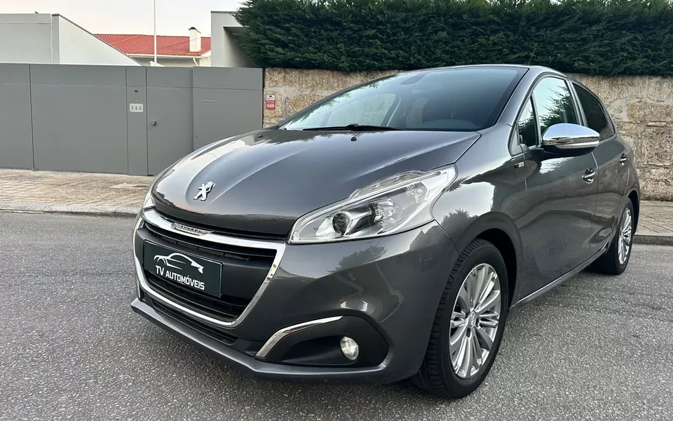 Peugeot 208 1.6 BlueHDi Style