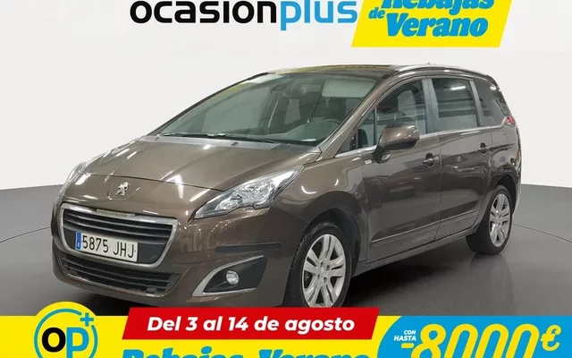 PEUGEOT 5008 5008 1.2 PureTech S&S Style 7 pl. 130