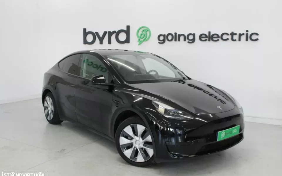 Tesla Model Y Standard