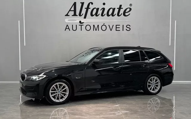 BMW 320 e Auto