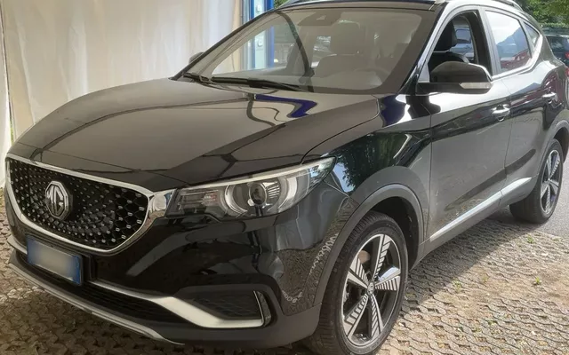 MG ZS EV 44.5 kWh Luxury