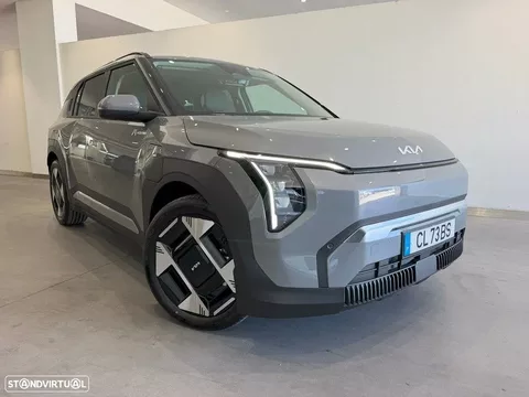 Kia EV3 81.4 kWh Tech