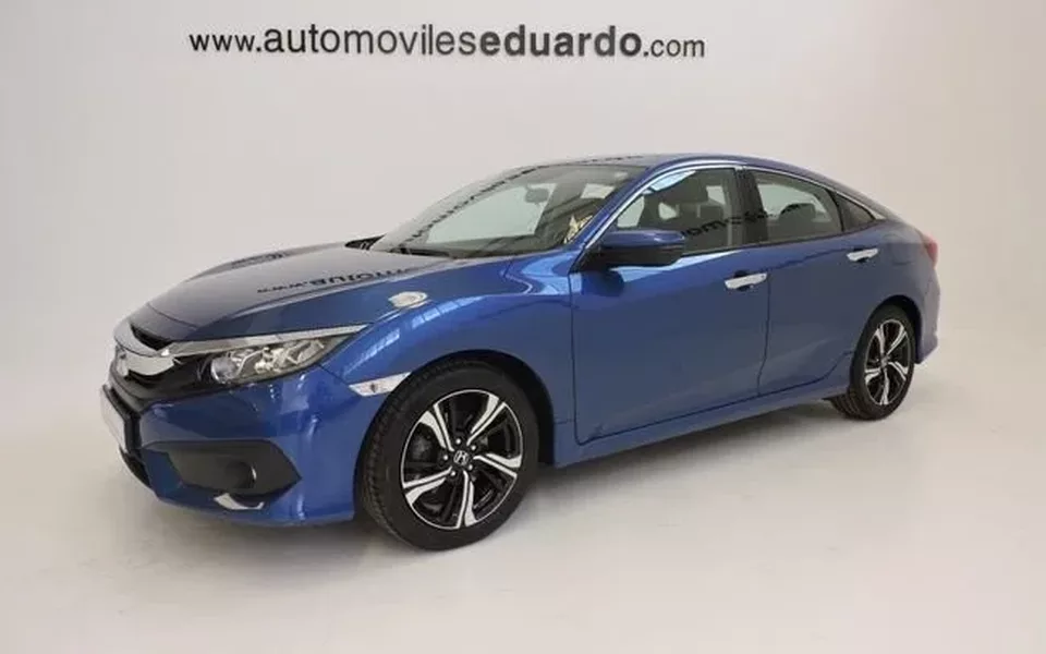 HONDA Civic Civic Sedán 1.5 VTEC Turbo Elegance Navi