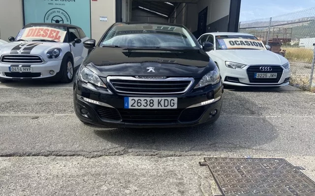 PEUGEOT 308 308 1.6 BlueHDi Style 120