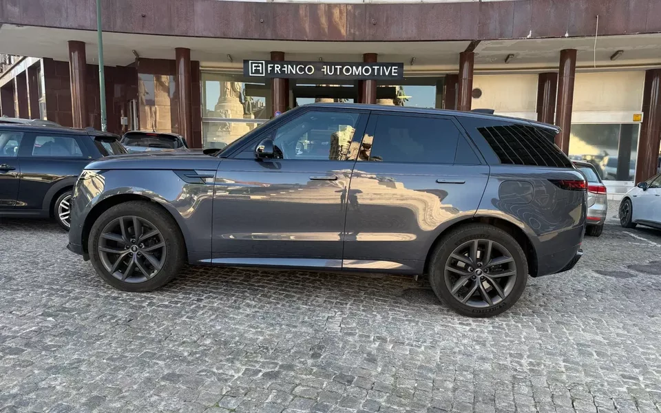 Land Rover Range Rover Sport 3.0 P460e Dynamic SE