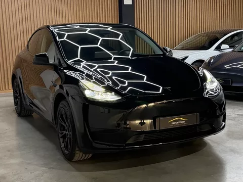 Tesla Model Y Standard