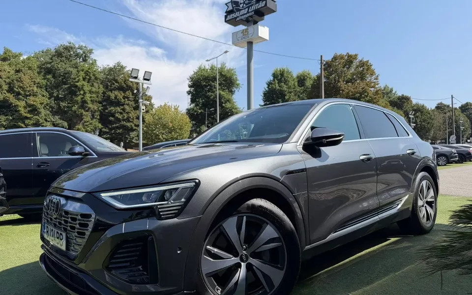 Audi Q8 e-Tron 50 quattro S line