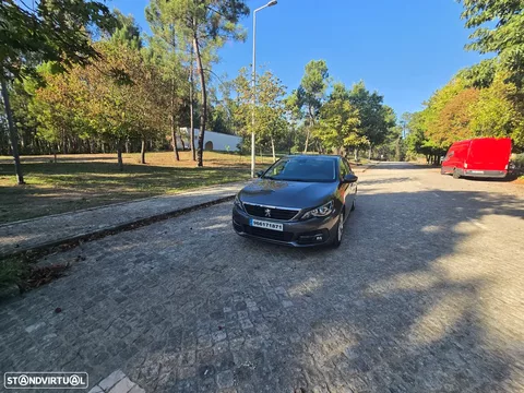 Peugeot 308 1.2 PureTech Style